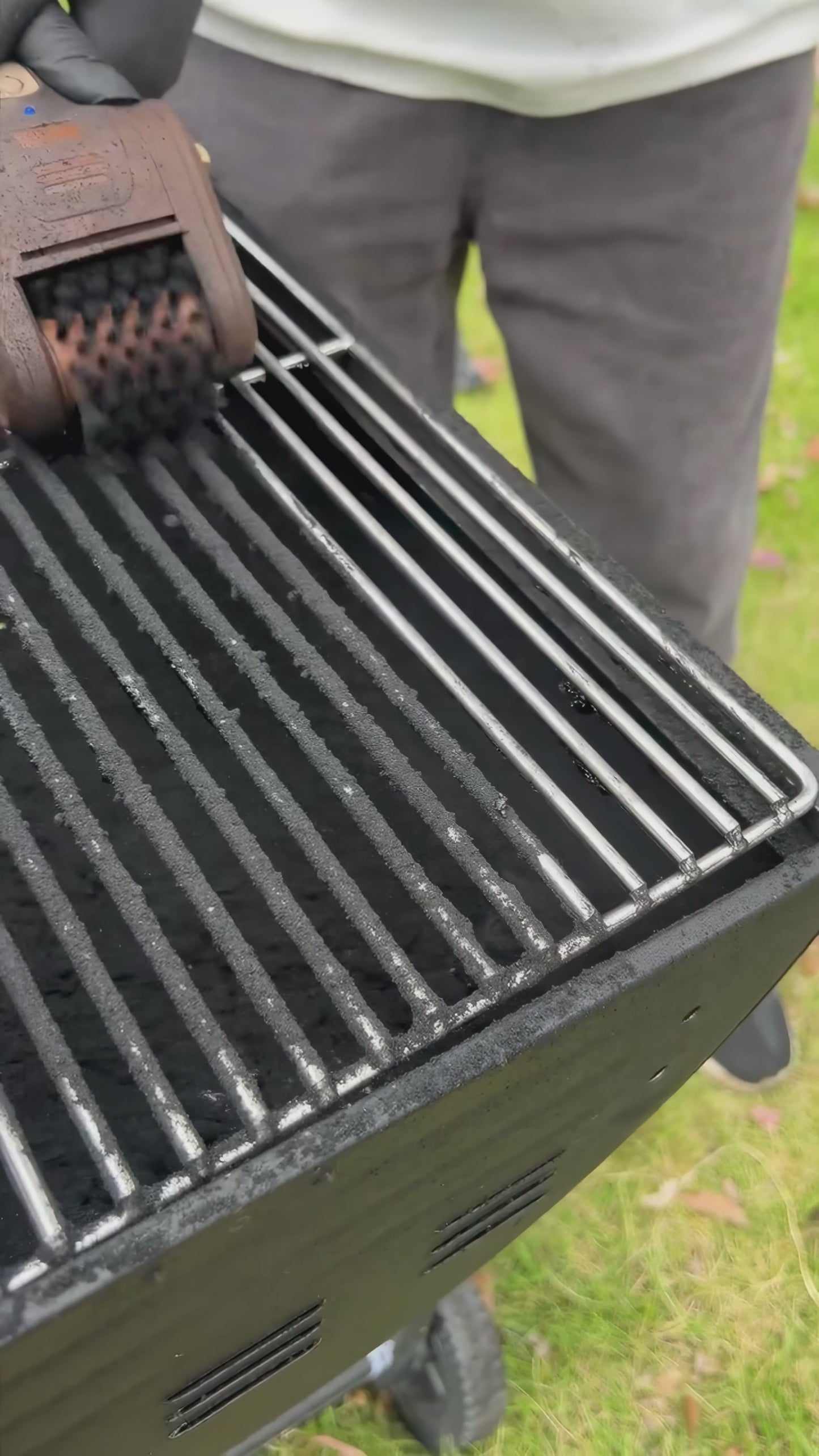 IronGrill Brush – Electric Grill Cleaning Brush